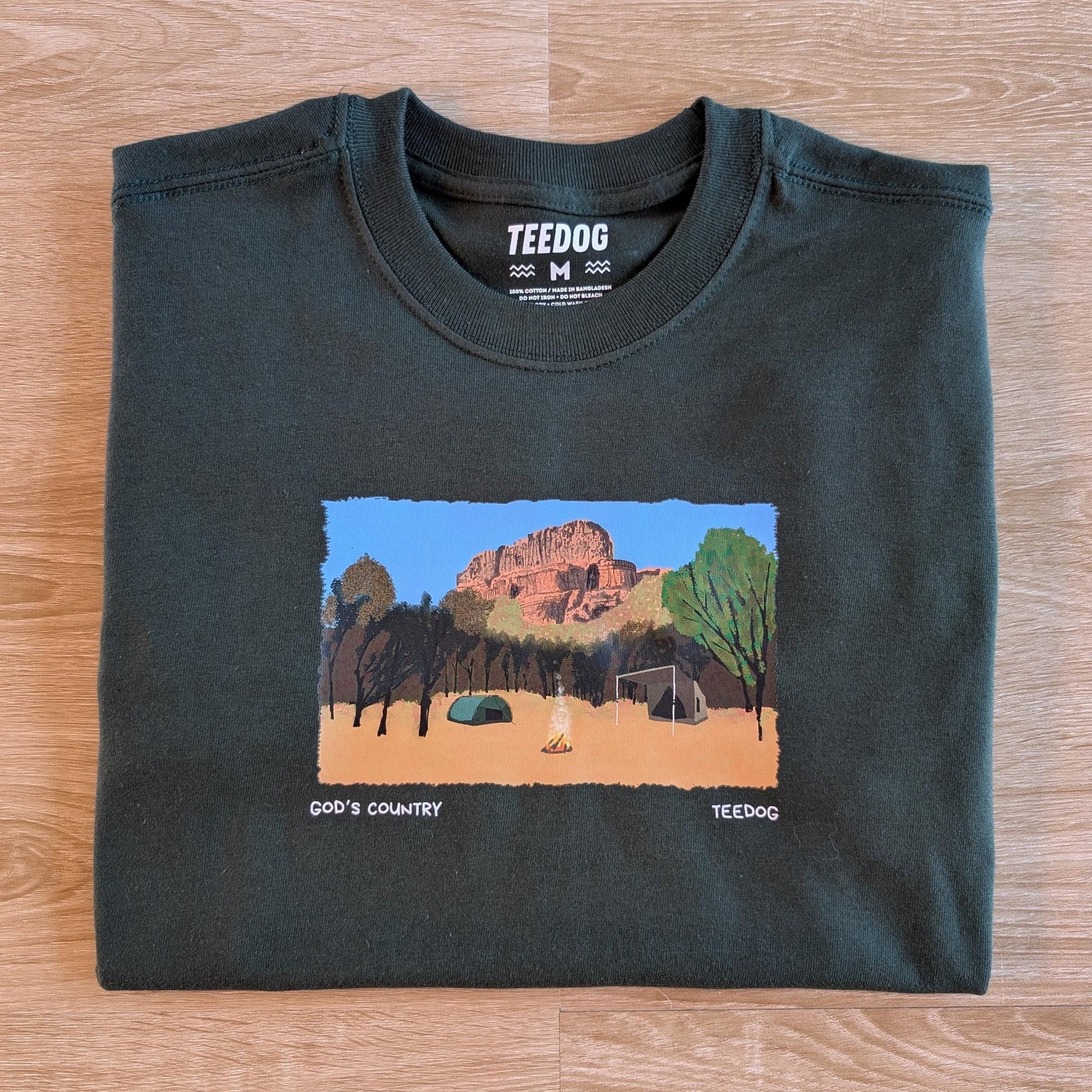 God's Country Camping Shirt – Dark Green Outdoors Tee – Hand Printed Swag & Campfire Top – Unisex Nature Lover Gift – Aussie Hiking Apparel