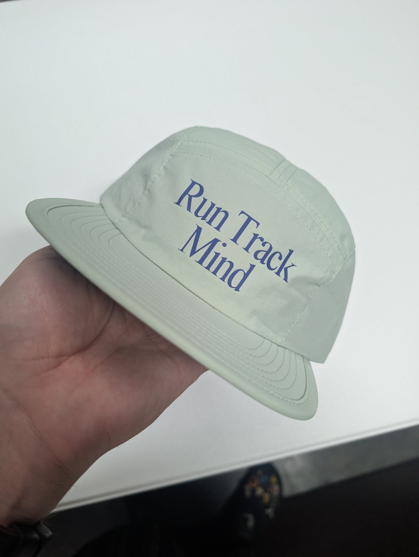Run Track Mind 5-Panel Running Cap (Navy)